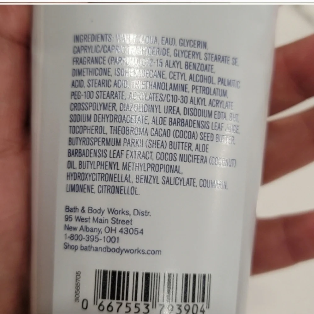 BATH AND BODY WORKS Frosted Coconut Snowball Bundle